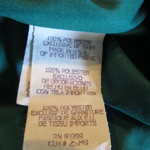 JUMP by Wendye Chaitin Halter Jewel Green Gown - Picture 5 of 6